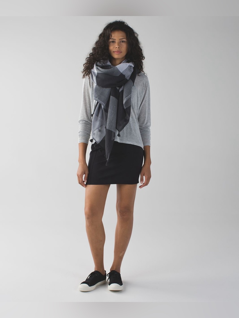 Lululemon &go city farer black pull on pencil skirt size 8